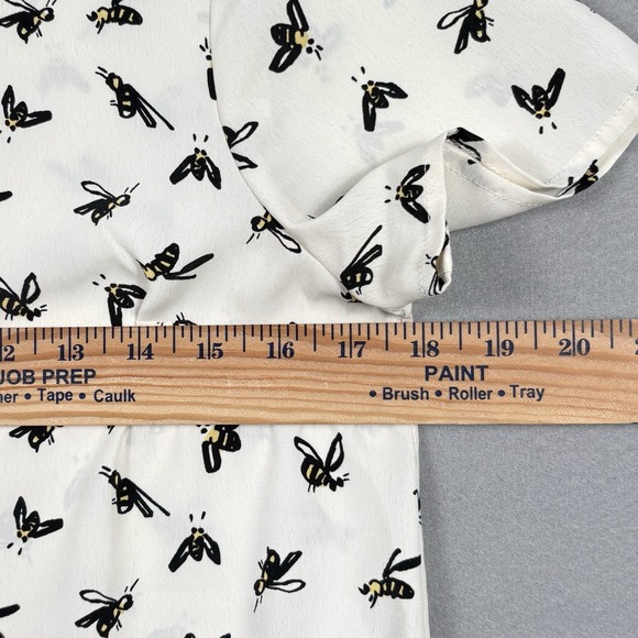 ModCloth Bee Print Top Women S Blouse Whimsical Garden Fairy - Picture 8 of 8